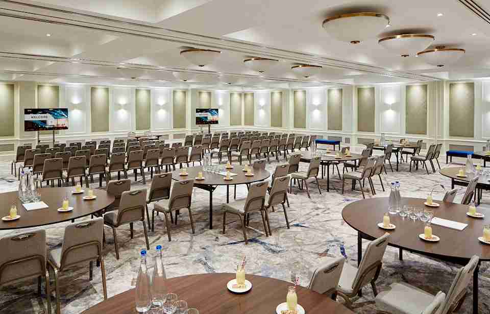 Top Meeting Rooms hire in Bournemouth. Meeting space to hire in Bournemouth Highcliff Marriott Hotel